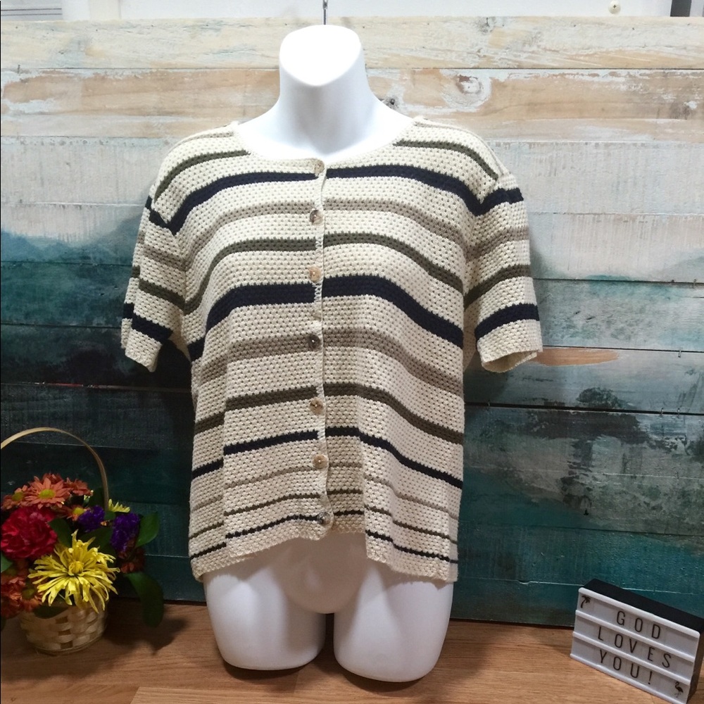 Reba Rose top Size XL
